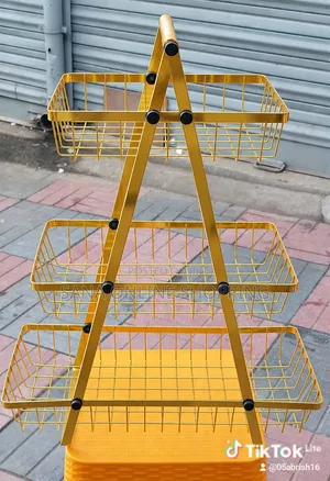 የፍራፍሬ መደርደርያ ወርቃማ ባለ 3 ደረጃ