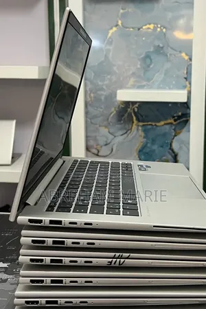 New Laptop HP EliteBook 840 G9 16GB Intel Core i7 SSD 512GB