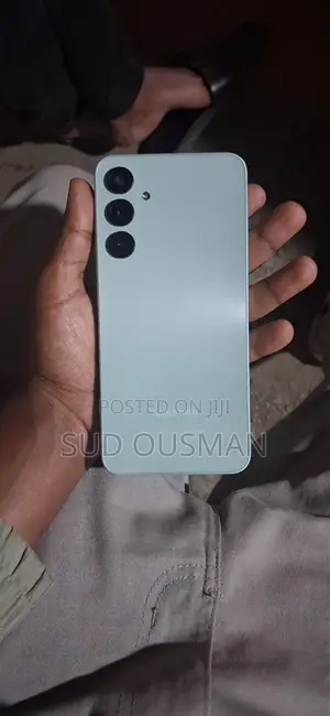 Samsung Galaxy A16 128 GB Gray