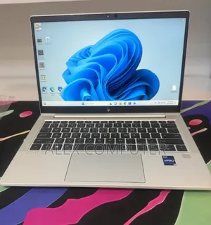 New Laptop HP EliteBook 630 G10 16GB Intel Core i7 SSD 512GB