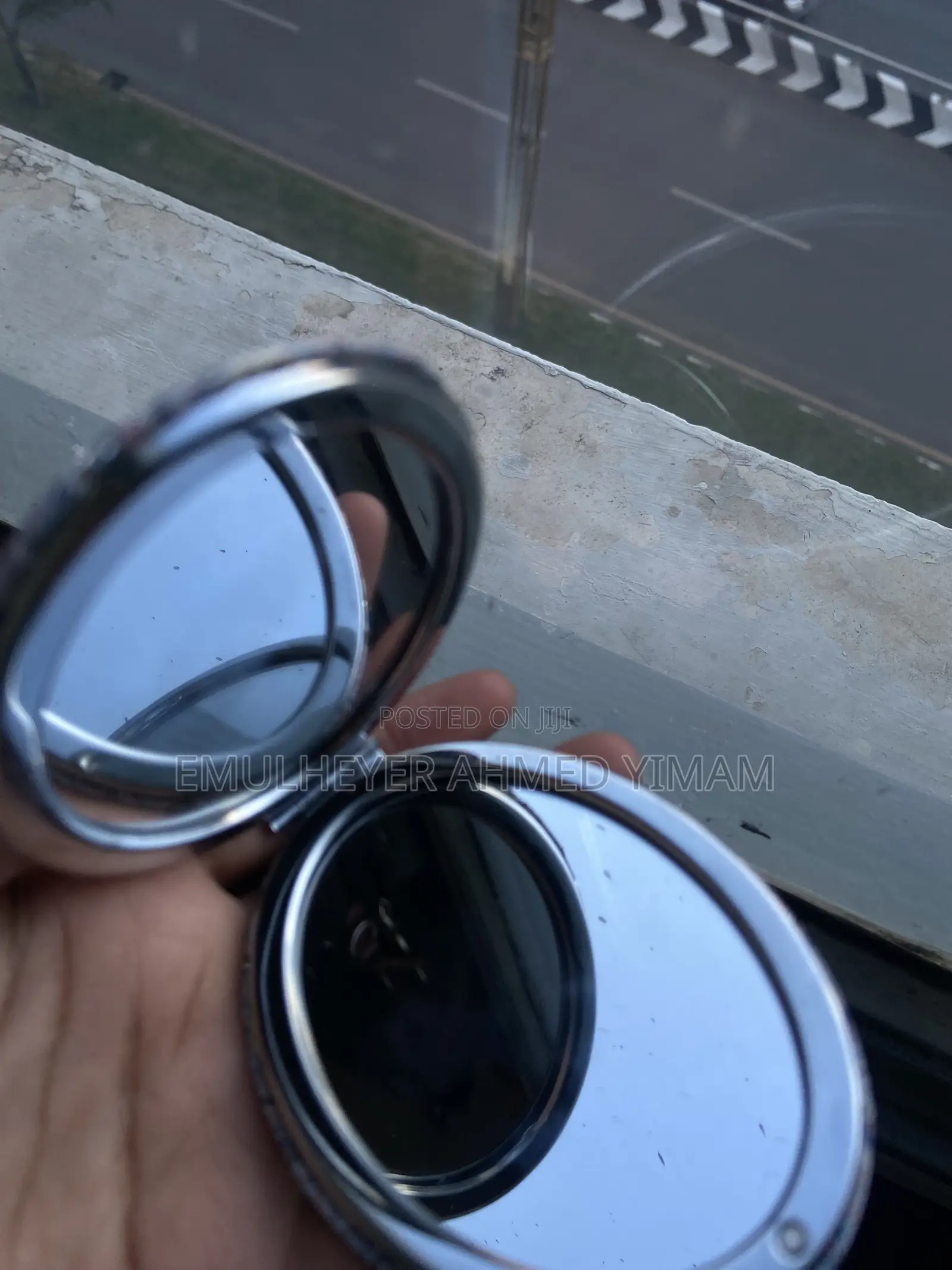 Mini Mirror