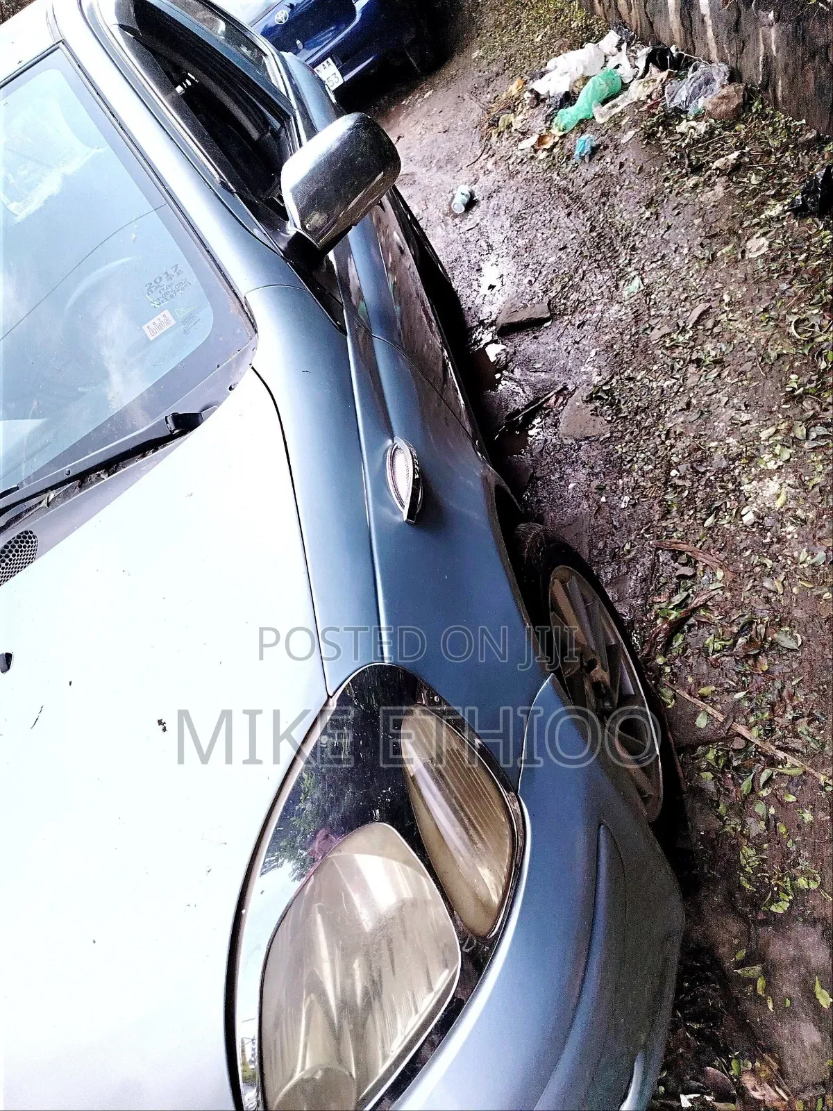 Toyota Vitz 2004 Blue