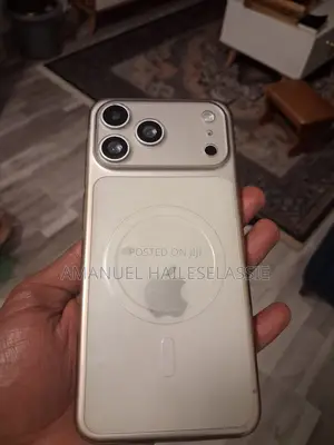 New Apple iPhone 17 Pro Max 2 TB Gray