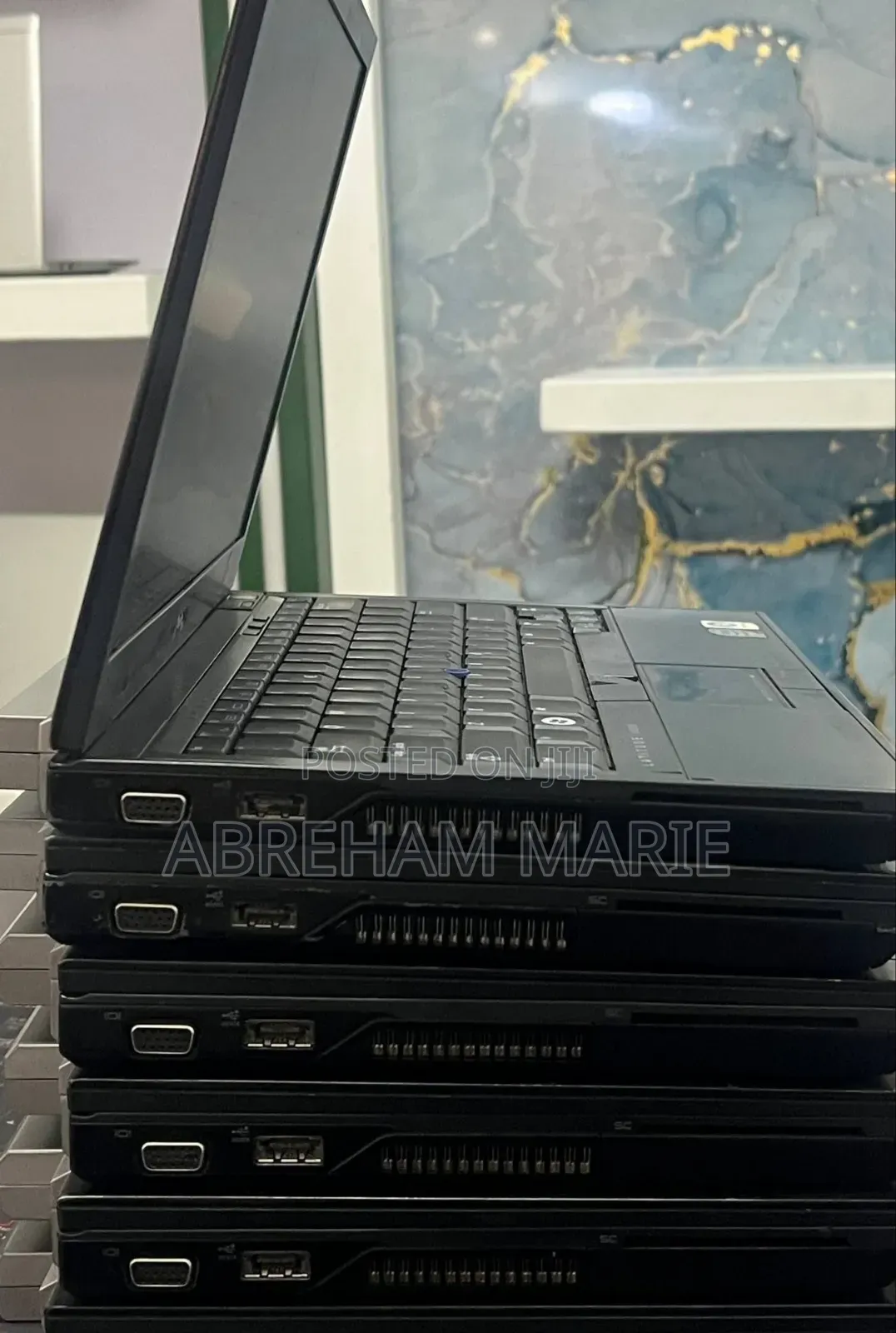 New Laptop Dell Latitude E4300 4GB Intel Core 5 SSD 256GB