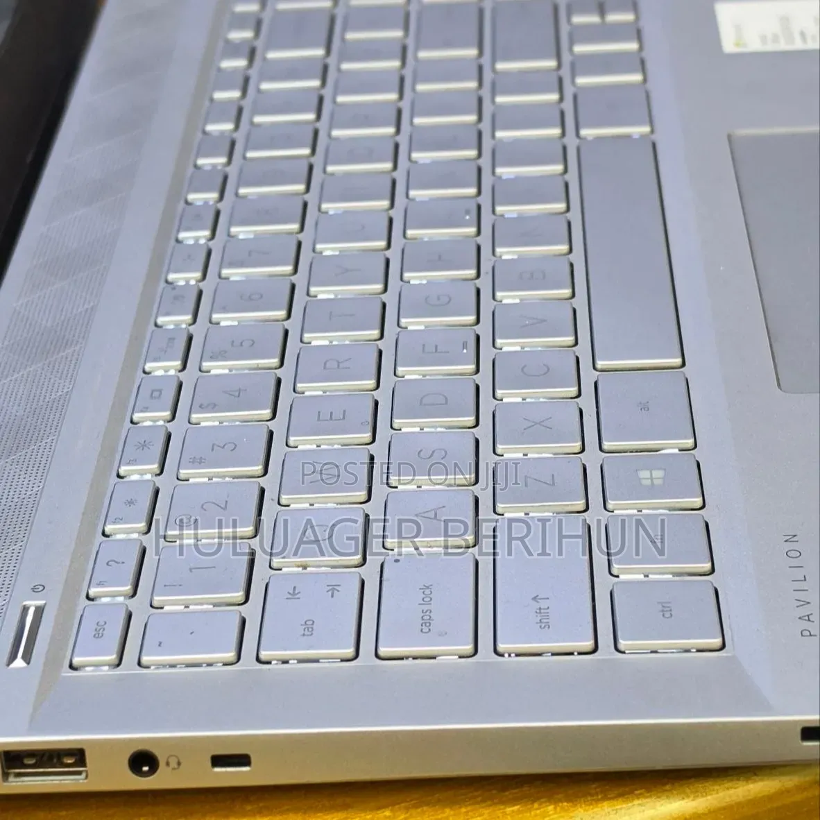 New Laptop HP Pavilion 14 8GB Intel Core i5 SSD 512GB