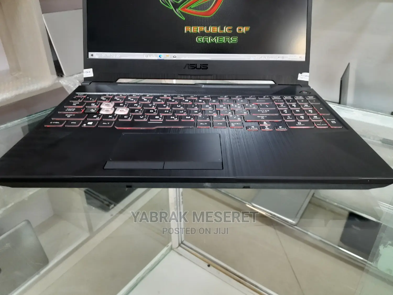 New Laptop Asus 12GB AMD Ryzen 7 SSD 1T
