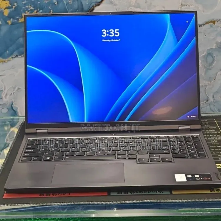New Laptop Lenovo Legion 5 16GB AMD Ryzen 7 SSD 512GB