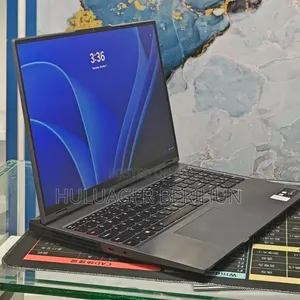 New Laptop Lenovo Legion 5 16GB AMD Ryzen 7 SSD 512GB