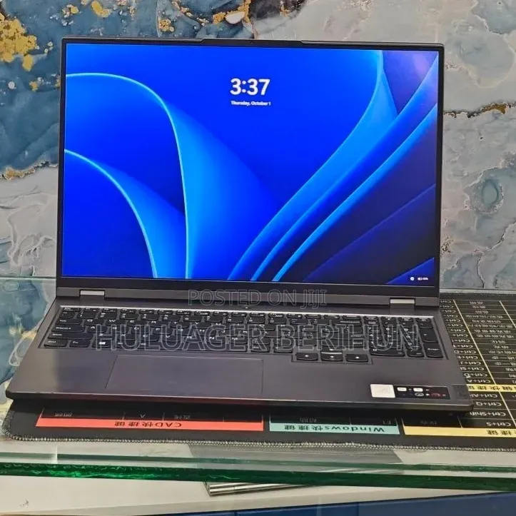 New Laptop Lenovo Legion 5 16GB AMD Ryzen 7 SSD 512GB