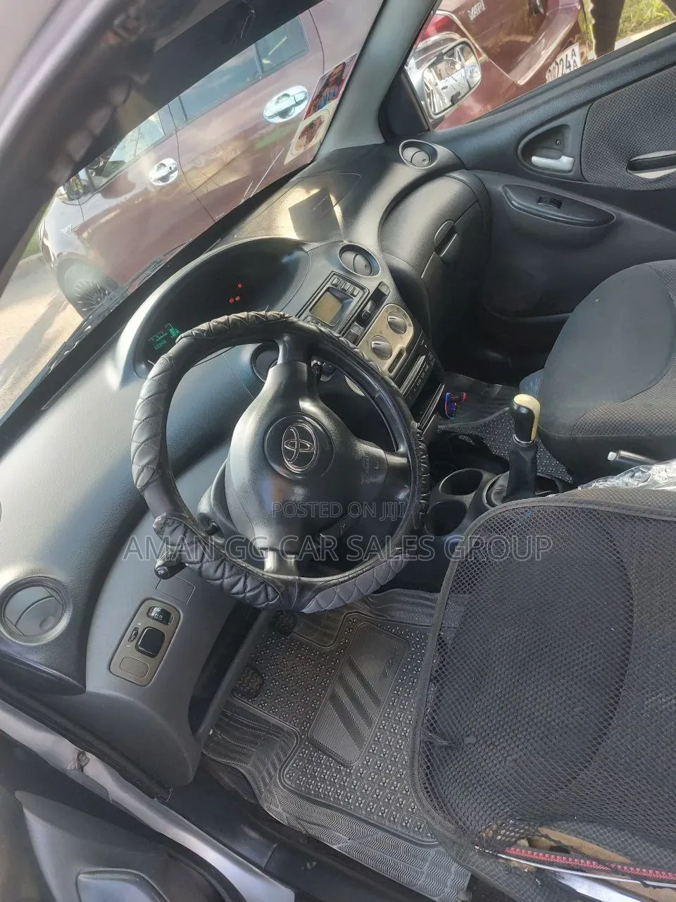 Toyota Yaris 2004 Silver