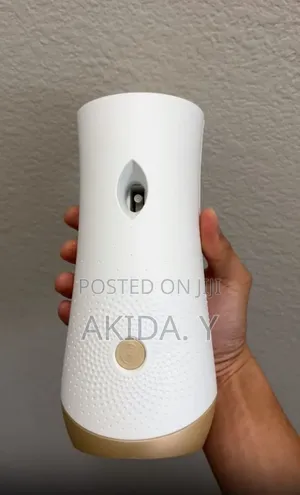 Original Glade Air-Freshener Available With the Sprayer Pakage