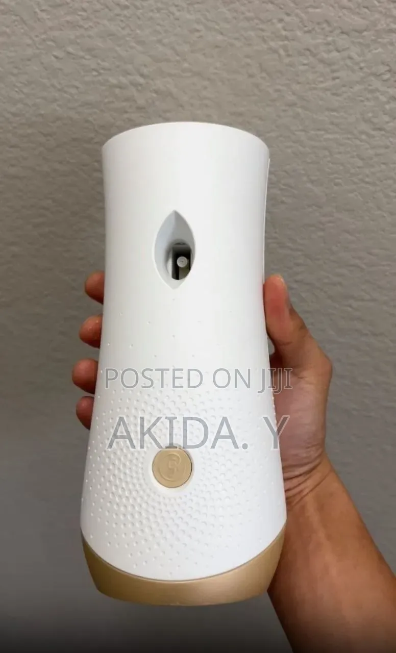 Original Glade Air-Freshener Available With the Sprayer Pakage