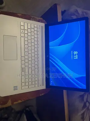 Laptop HP Pavilion 15 8GB Intel Core i5 HDD 1T