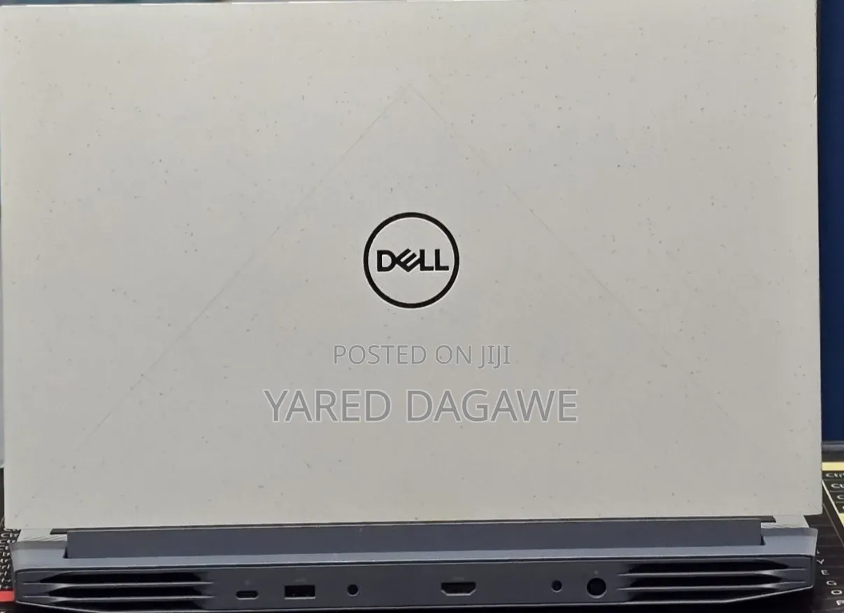 New Laptop Dell G15 5511 16GB AMD Ryzen 7 SSD 512GB
