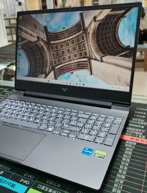 New Laptop HP Victus 15 16GB Intel Core i5 SSD 512GB