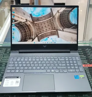 New Laptop HP Victus 15 16GB Intel Core i5 SSD 512GB