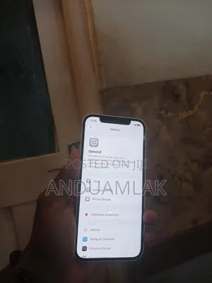 Apple iPhone 12 64 GB