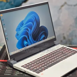 New Laptop Dell G15 5510 16GB AMD Ryzen 7 SSD 512GB