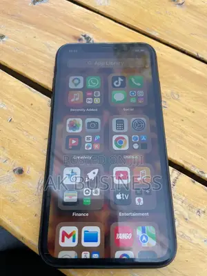 Apple iPhone 11 128 GB Black