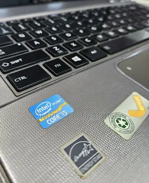 New Laptop Toshiba Satellite C55 4GB Intel Core i5 HDD 750GB