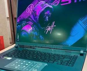 New Laptop Asus ROG Strix G16 16GB Intel Core i9 SSD 1T
