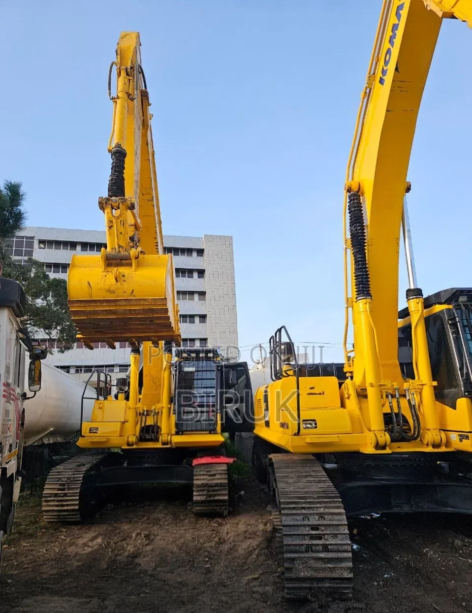 Komatsu Excavator and Jack Hammer for Sale