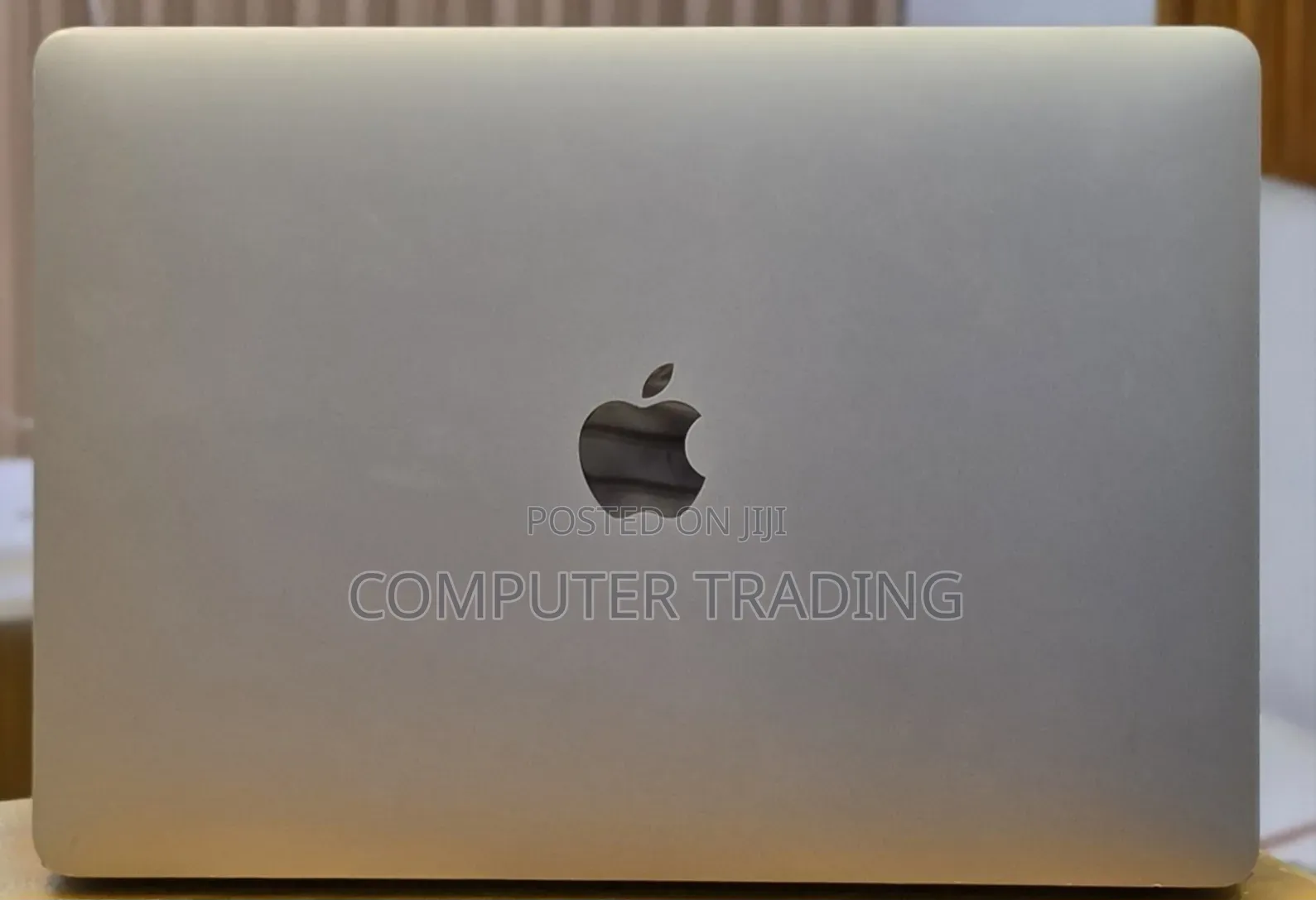 New Laptop Apple MacBook Air 2020 M1 16GB Intel Core i7 SSD 512GB