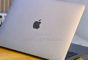 New Laptop Apple MacBook Air 2020 M1 16GB Intel Core i7 SSD 512GB