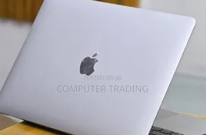 New Laptop Apple MacBook Air 2020 M1 8GB Intel Core i7 SSD 256GB