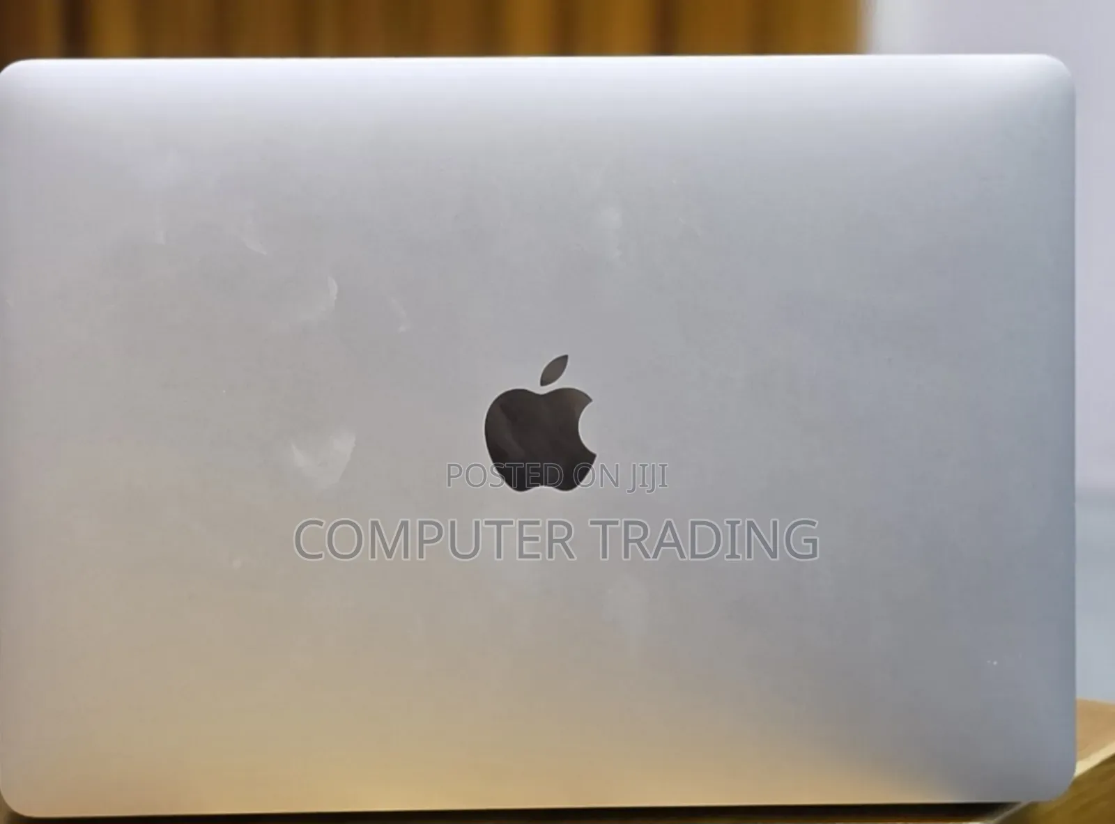 New Laptop Apple MacBook Air 2020 M1 8GB Intel Core i7 SSD 256GB