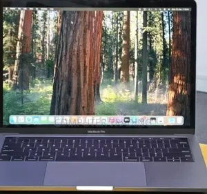 New Laptop Apple MacBook Pro 2019 16GB Intel Core i5 SSD 512GB