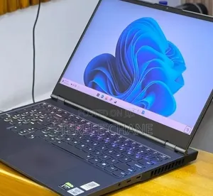 New Laptop Lenovo Legion 7 16GB Intel Core i7 SSD 512GB