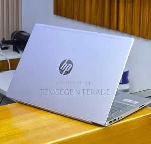 New Laptop HP Pavilion 14 8GB Intel Core i5 SSD 512GB