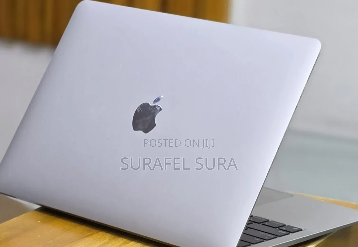 New Laptop Apple MacBook Air 2020 M1 8GB Apple M1 SSD 256GB