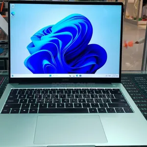 Laptop 16GB Intel Core i5 SSD 512GB