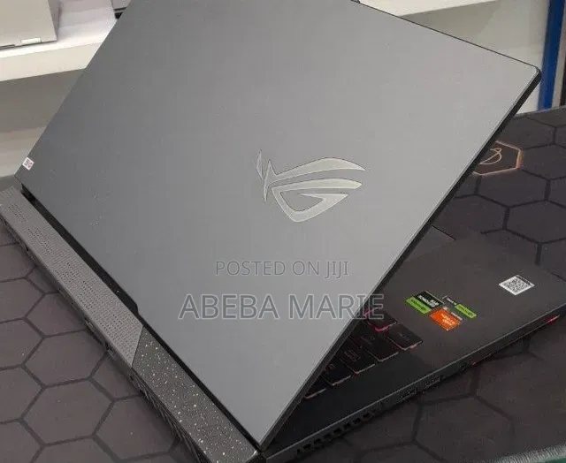 New Laptop Asus ROG Strix G18 16GB AMD Ryzen 9 SSD 1T