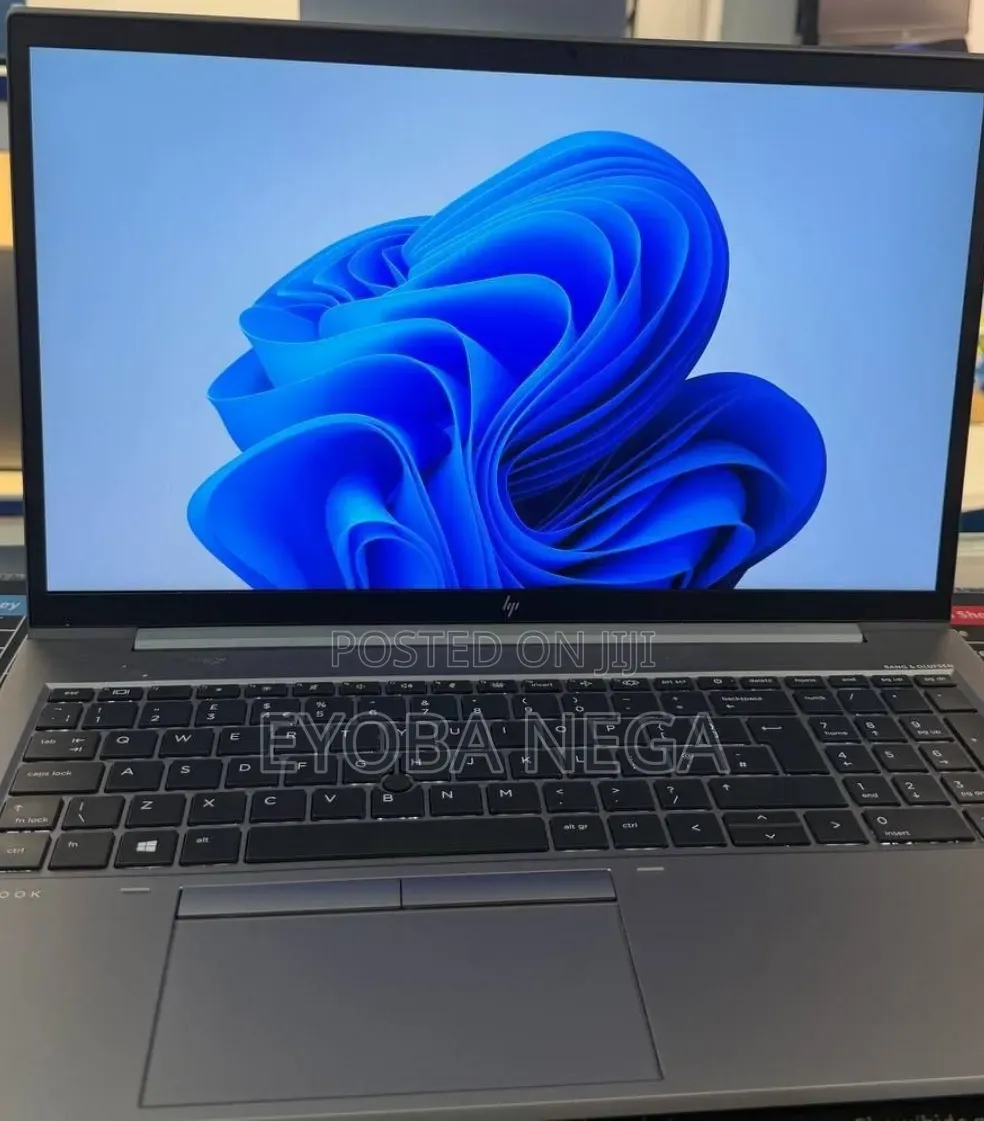 New Laptop HP ZBook 15 16GB Intel Core i7 SSD 512GB