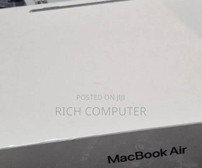 New Laptop Apple MacBook Air 2022 M2 8GB Apple M2 SSD 256GB
