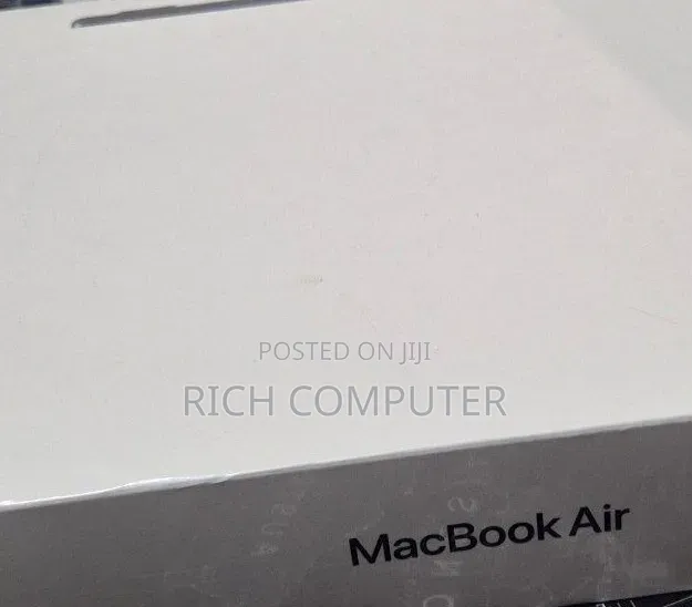 New Laptop Apple MacBook Air 2022 M2 8GB Apple M2 SSD 256GB