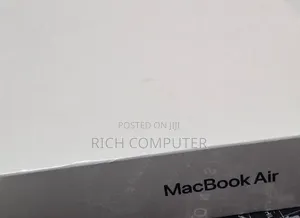 New Laptop Apple MacBook Air 2022 M2 8GB Apple M2 SSD 256GB