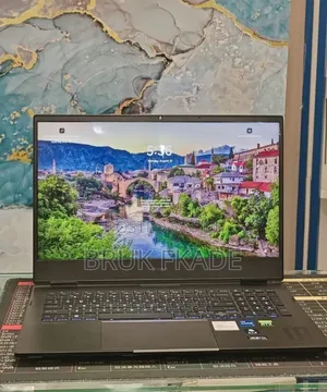 New Laptop HP Omen 16 16GB Intel Core i7 SSD 512GB