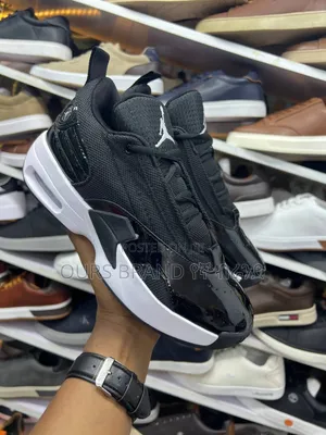 Nike Air Jordan Max Aura High Quality