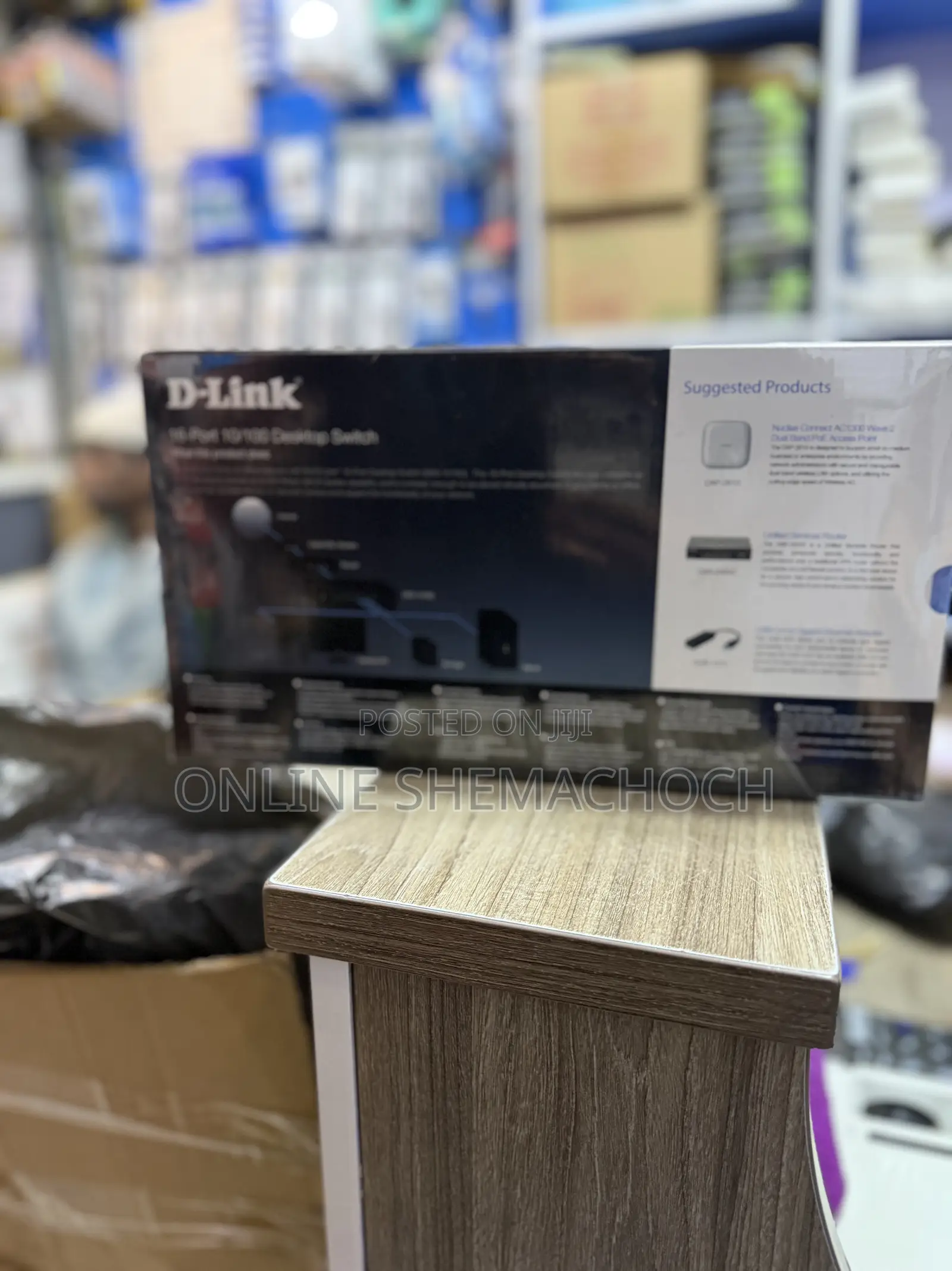 D-Link 16 Port 10/100 Desktop Switch