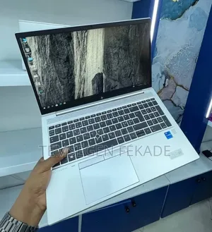 New Laptop HP EliteBook 850 G8 16GB Intel Core i5 SSD 512GB