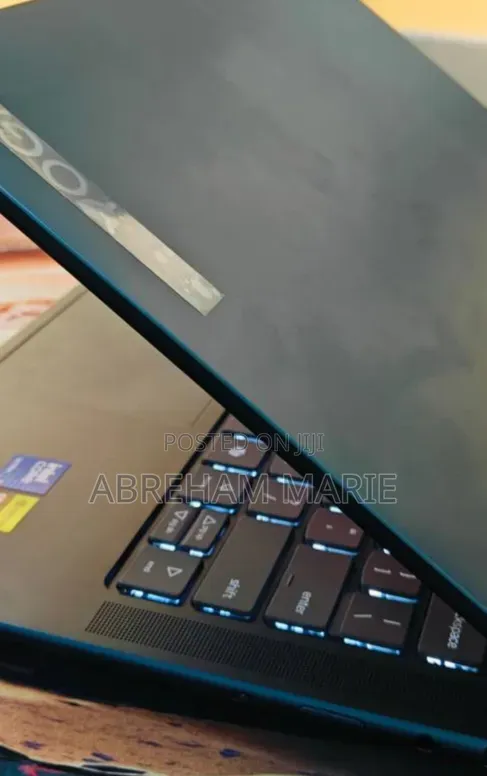 New Laptop Lenovo Yoga 7 15ITL5 16GB Intel Core Ultra 7 SSD 512GB
