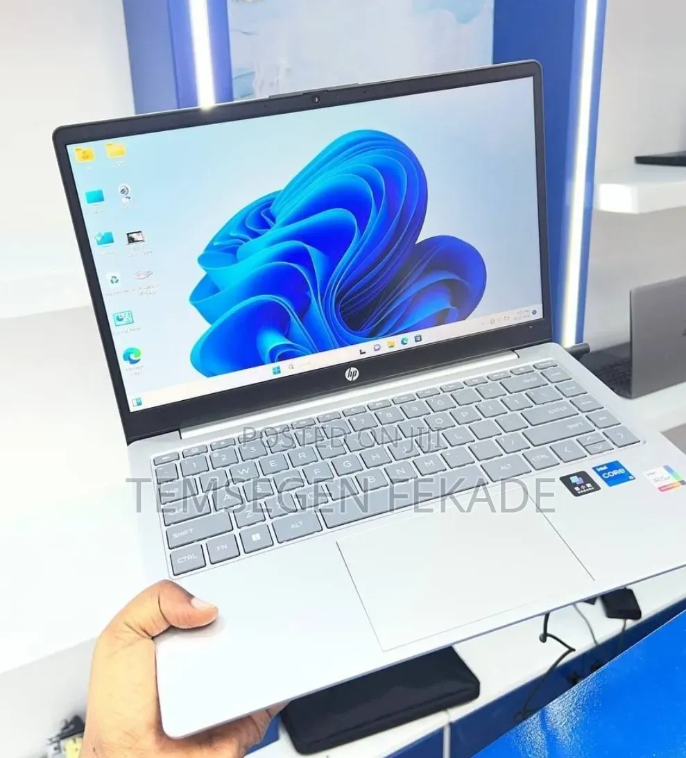 New Laptop HP Stream Notebook 16GB Intel Core i5 SSD 1T