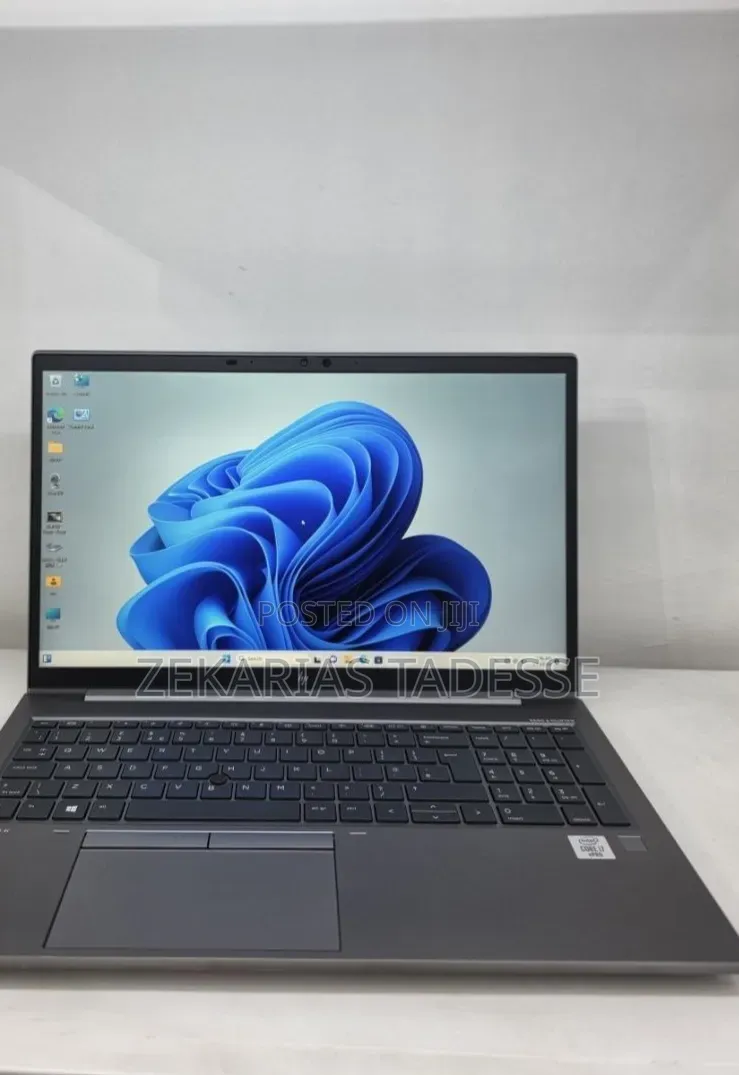New Laptop HP ZBook Studio G8 16GB Intel Core i7 SSD 512GB