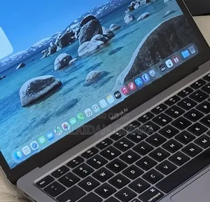 New Laptop Apple MacBook Air 2020 M1 16GB Apple M1 SSD 512GB