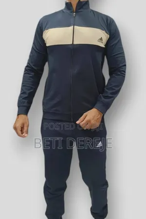 NIKE Track Suit