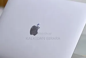 New Laptop Apple MacBook Air 2020 M1 8GB Apple M1 SSD 256GB